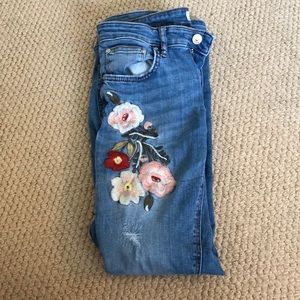 Zara Floral Embroidered Skinny Jeans